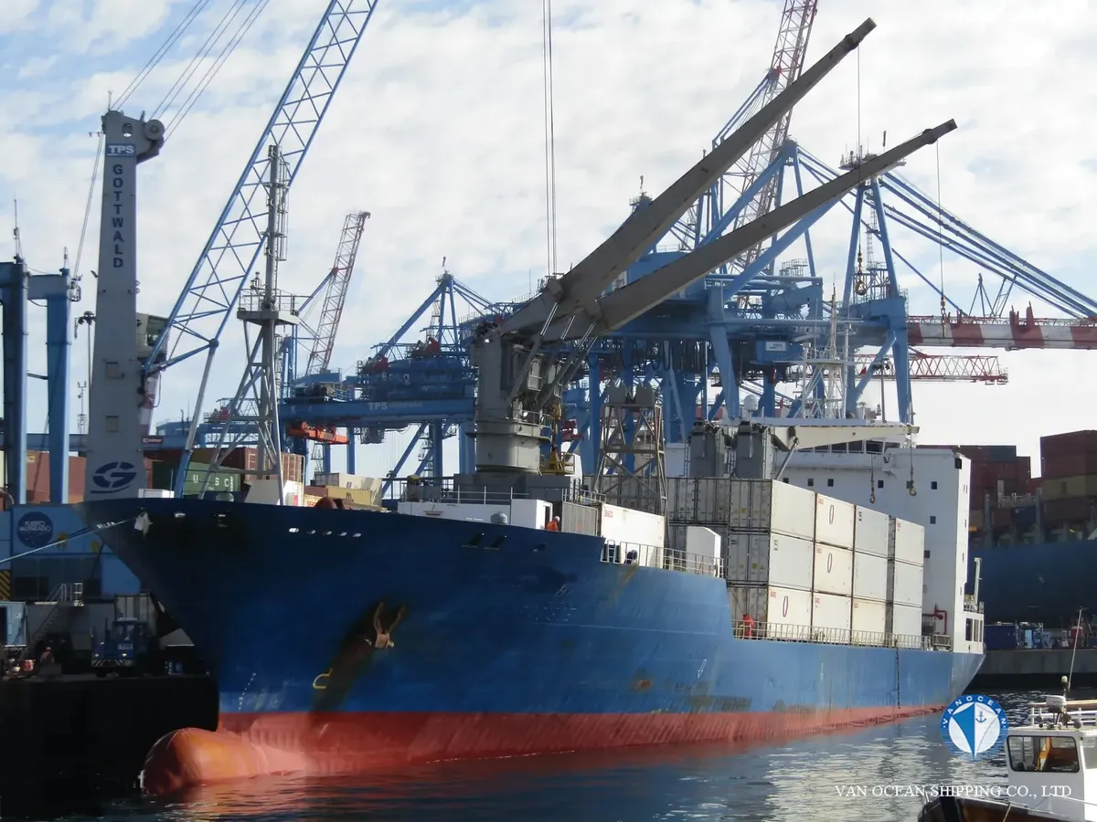 Reefer ship for sale