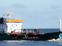 Oil/Chemical tanker for sale