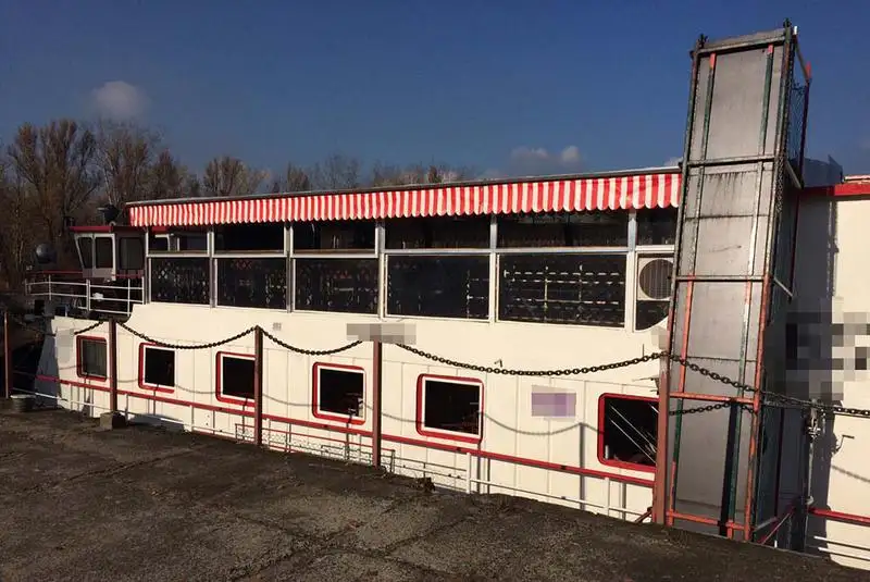 Container ship for sale