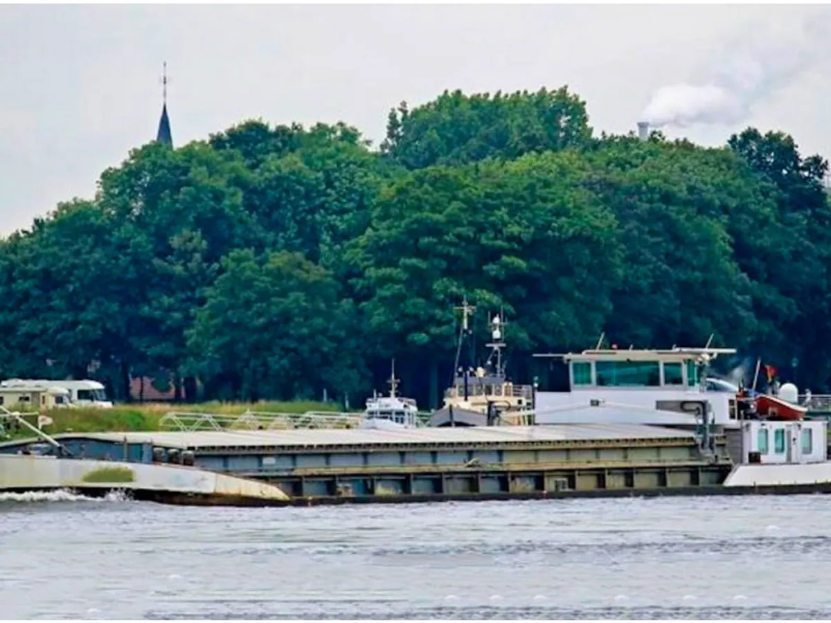 Barge for sale