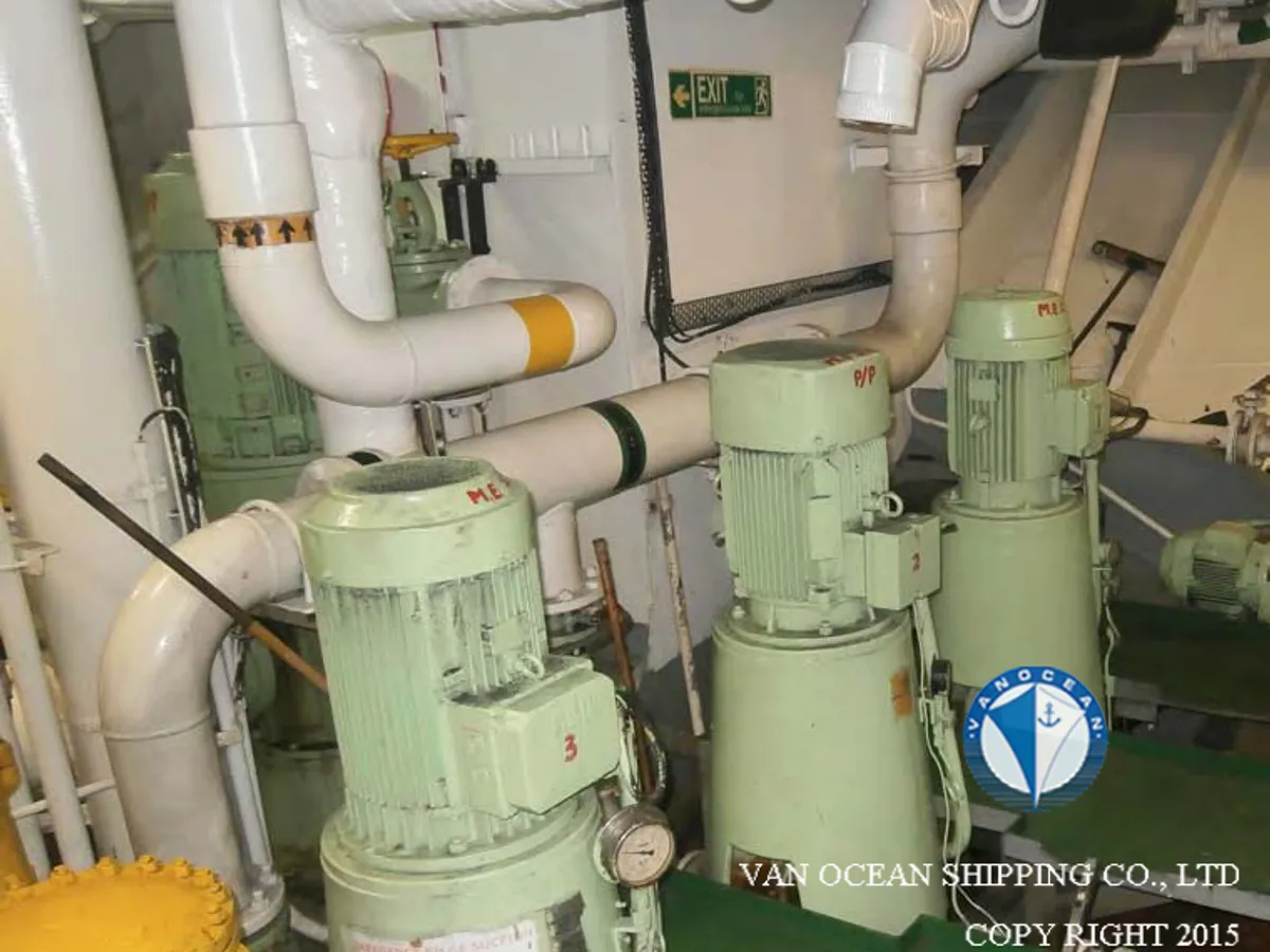 Oil/Chemical tanker for sale