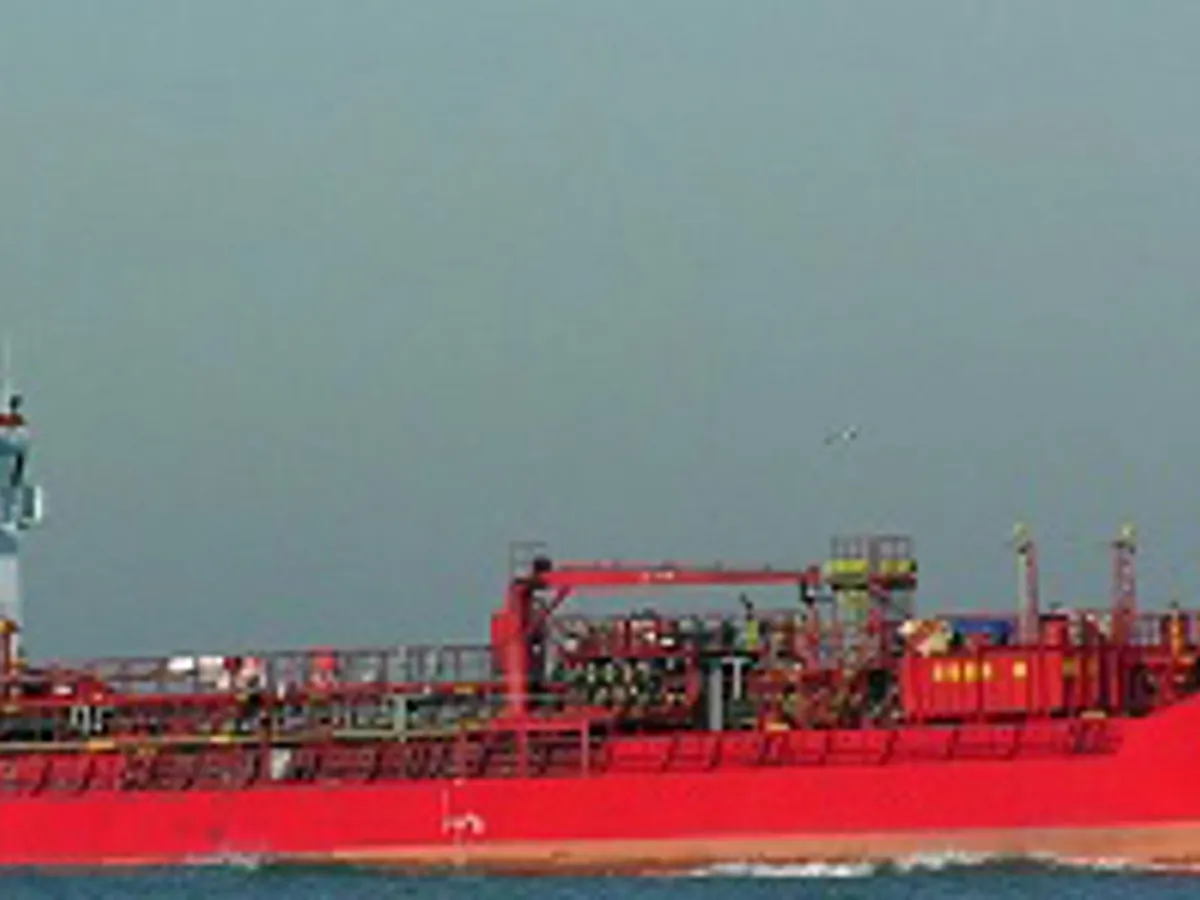 Oil/Chemical tanker for sale