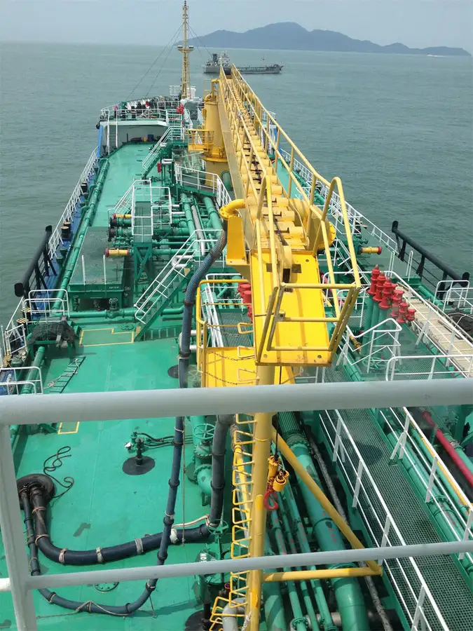 Oil/Chemical tanker for sale