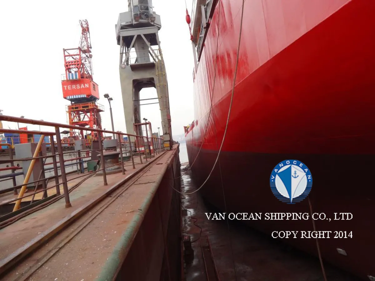 Oil/Chemical tanker for sale