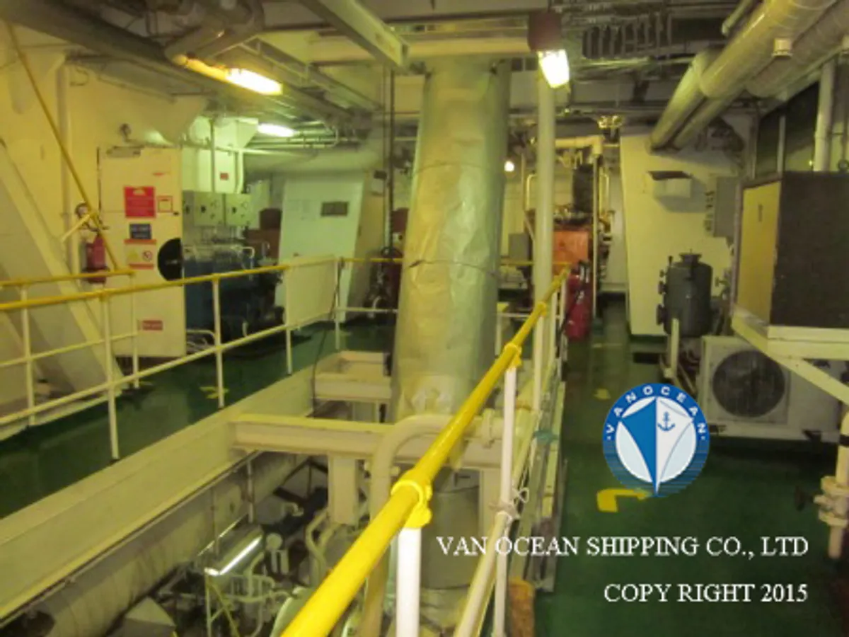 Oil/Chemical tanker for sale