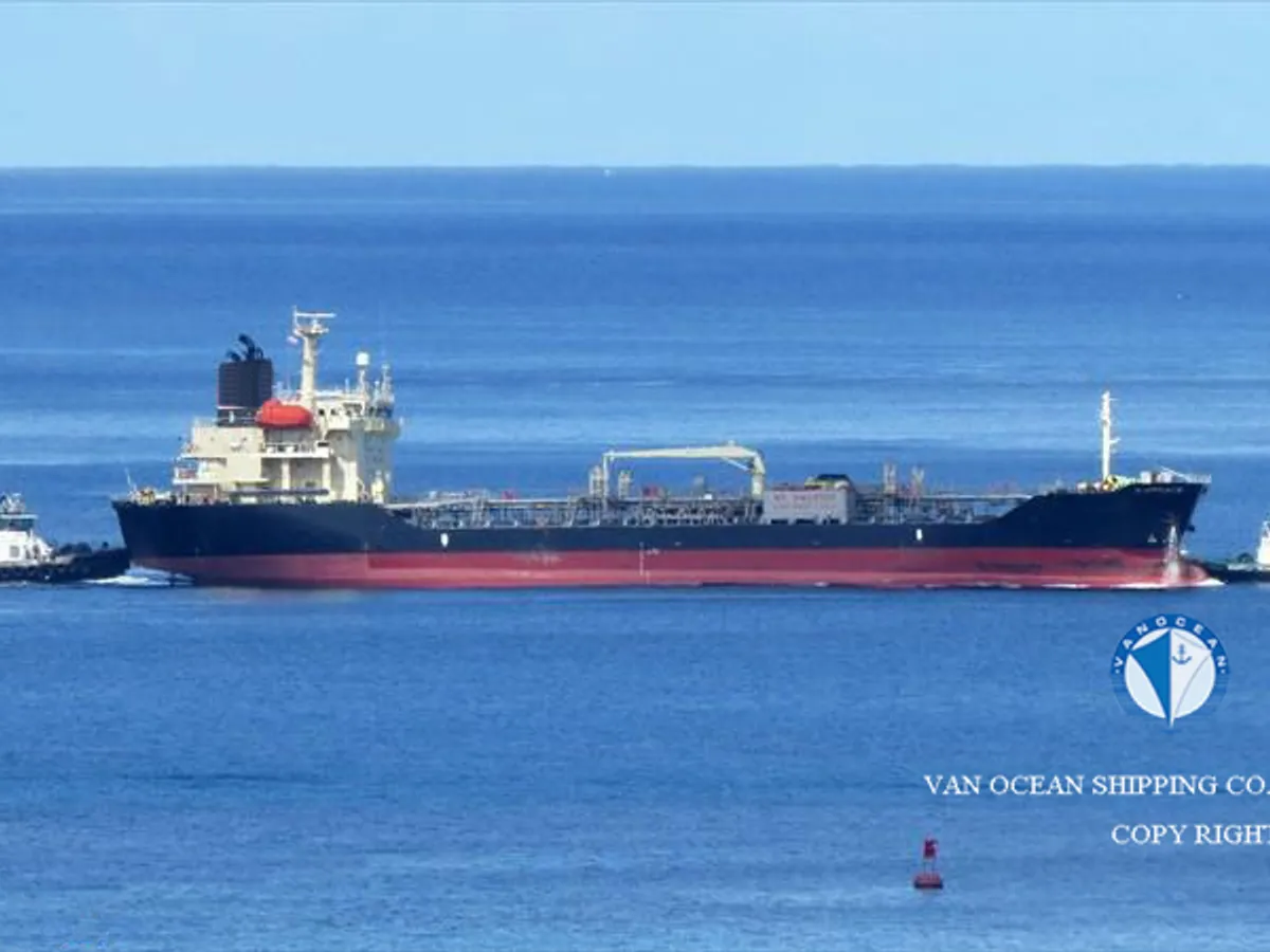 Oil/Chemical tanker for sale