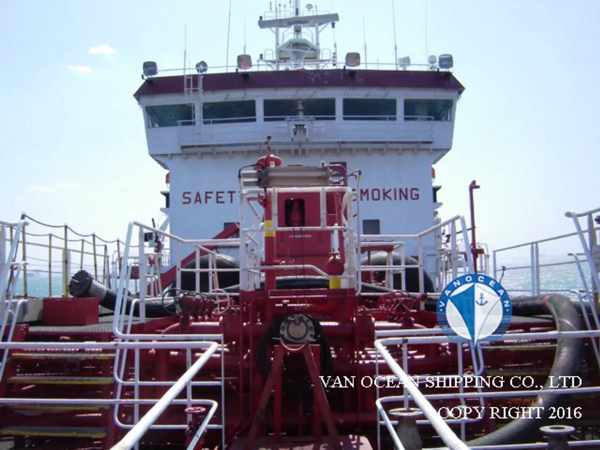 Oil/Chemical tanker for sale