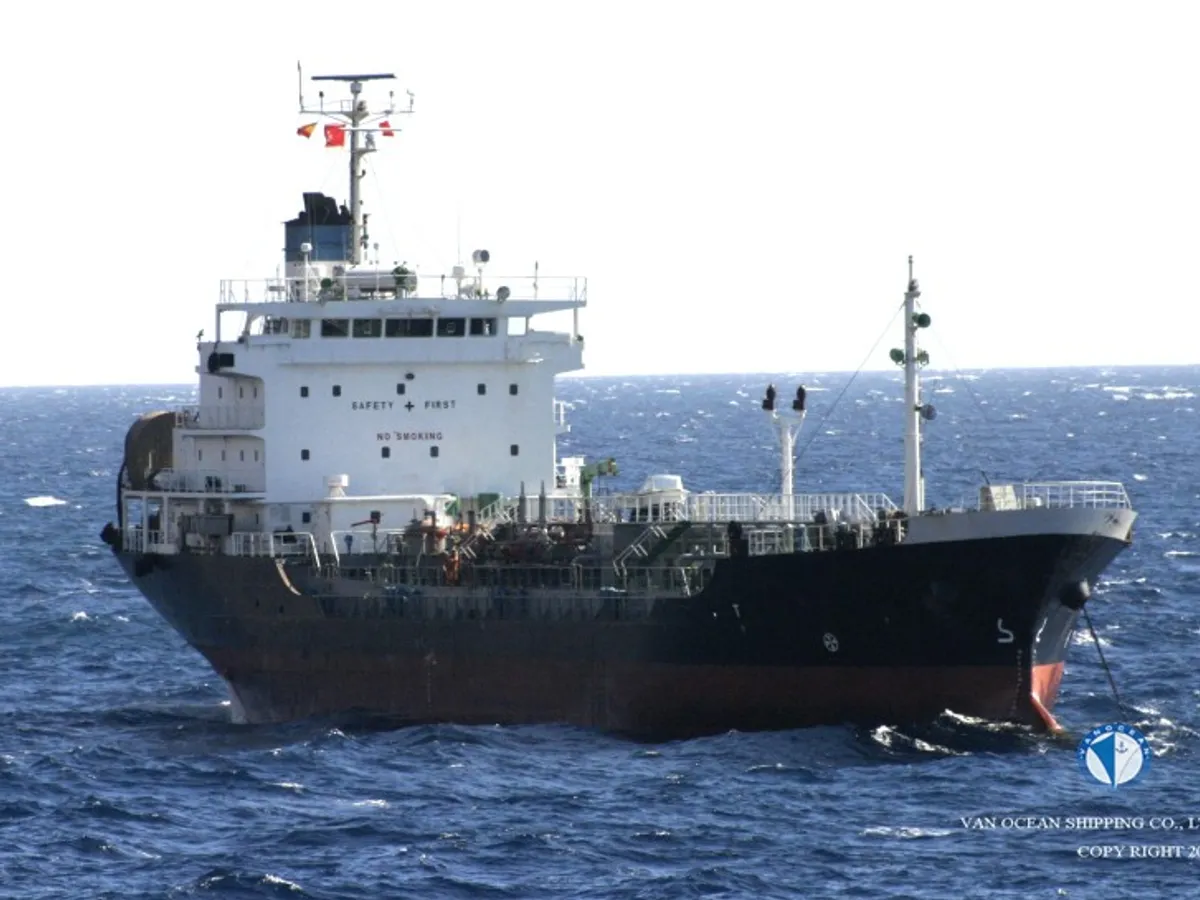 Oil/Chemical tanker for sale