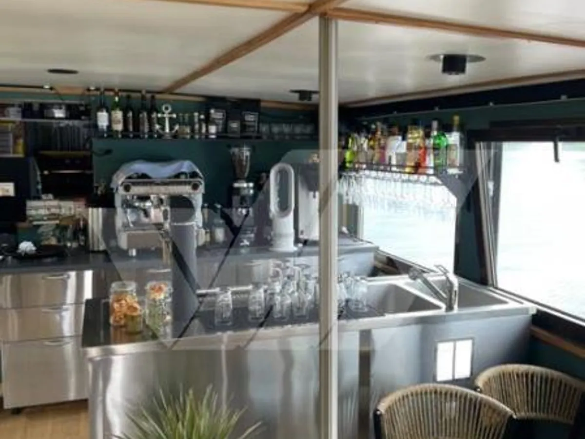 Restaurant vessel for sale