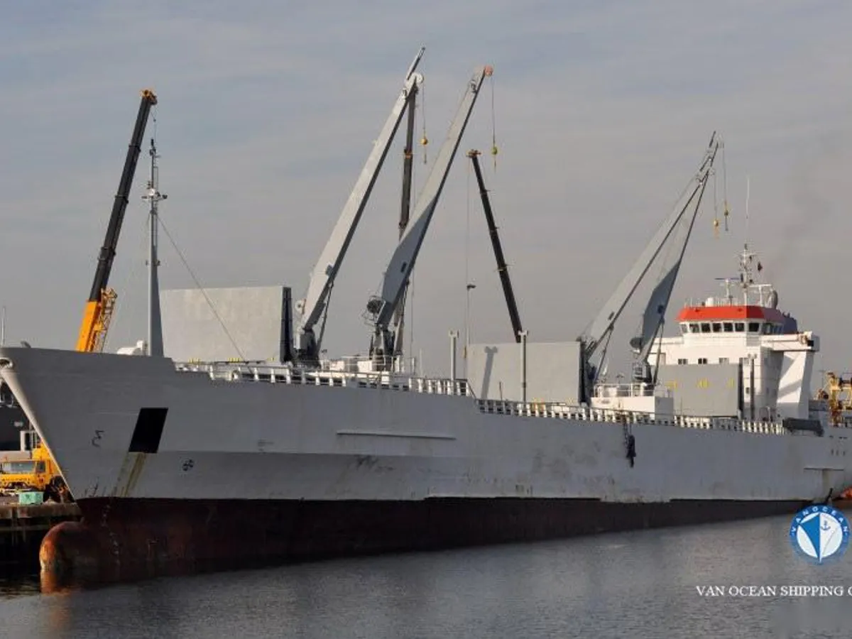 Reefer ship for sale