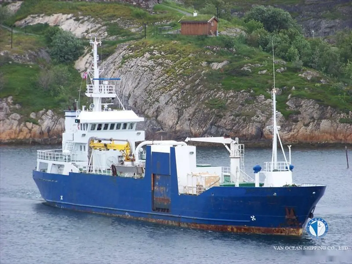 Reefer ship for sale