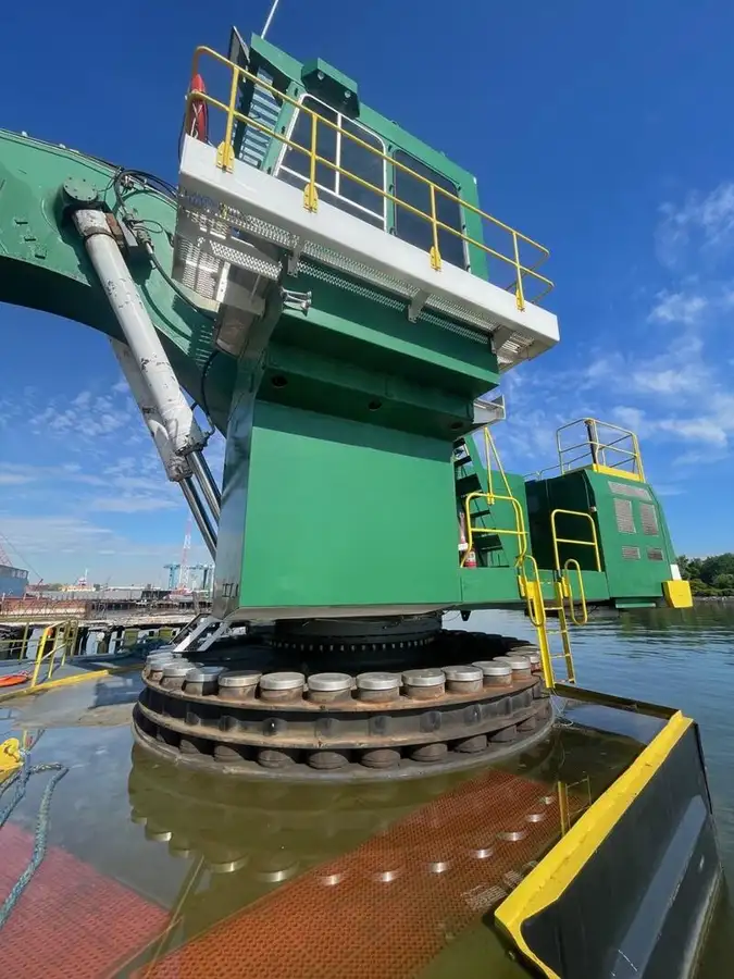 Dredger for sale