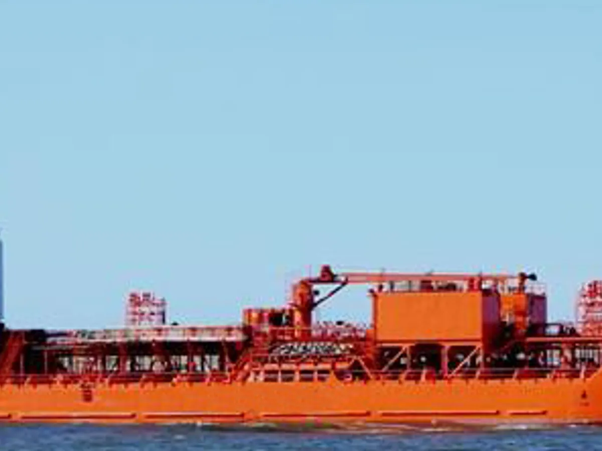 Oil/Chemical tanker for sale