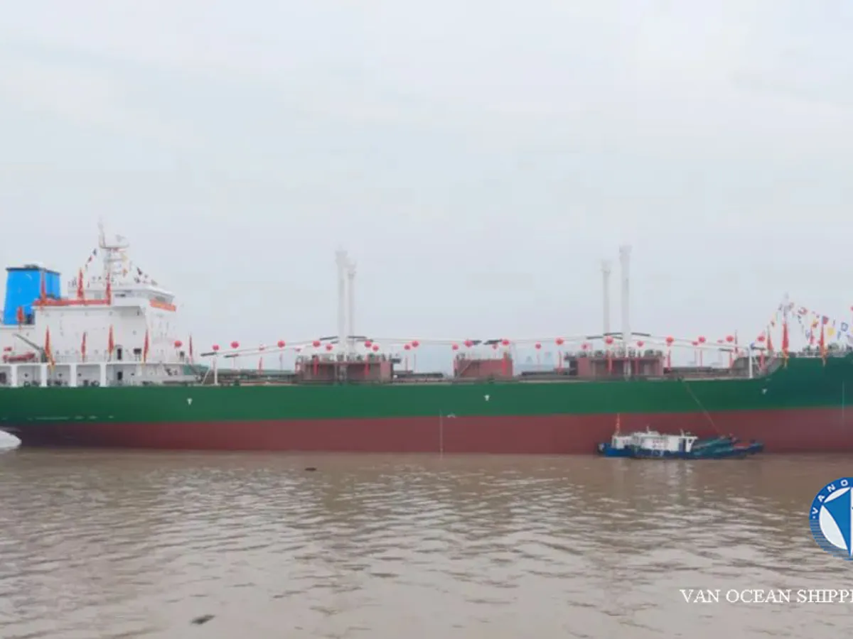 Reefer ship for sale