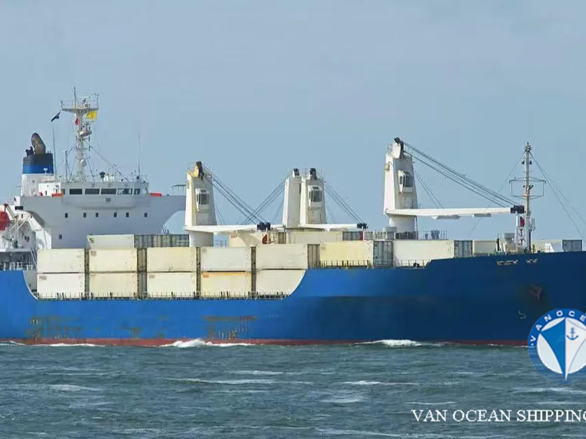 Reefer ship for sale