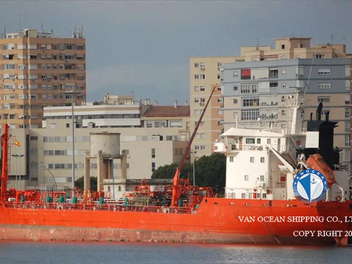 Oil/Chemical tanker for sale