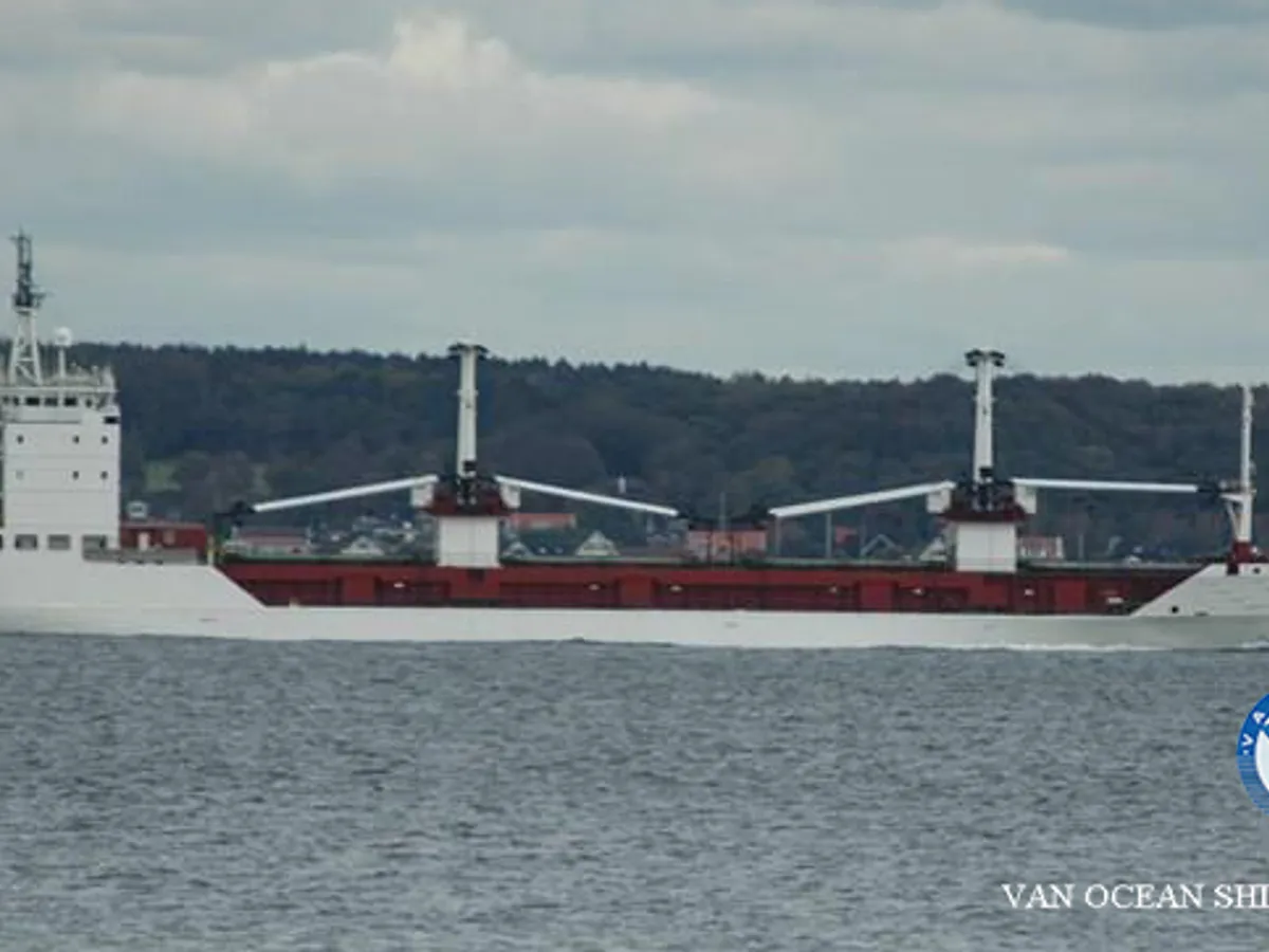 Reefer ship for sale