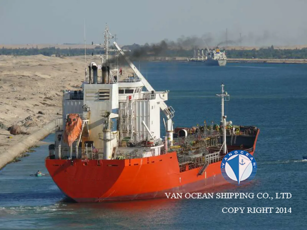 Oil/Chemical tanker for sale
