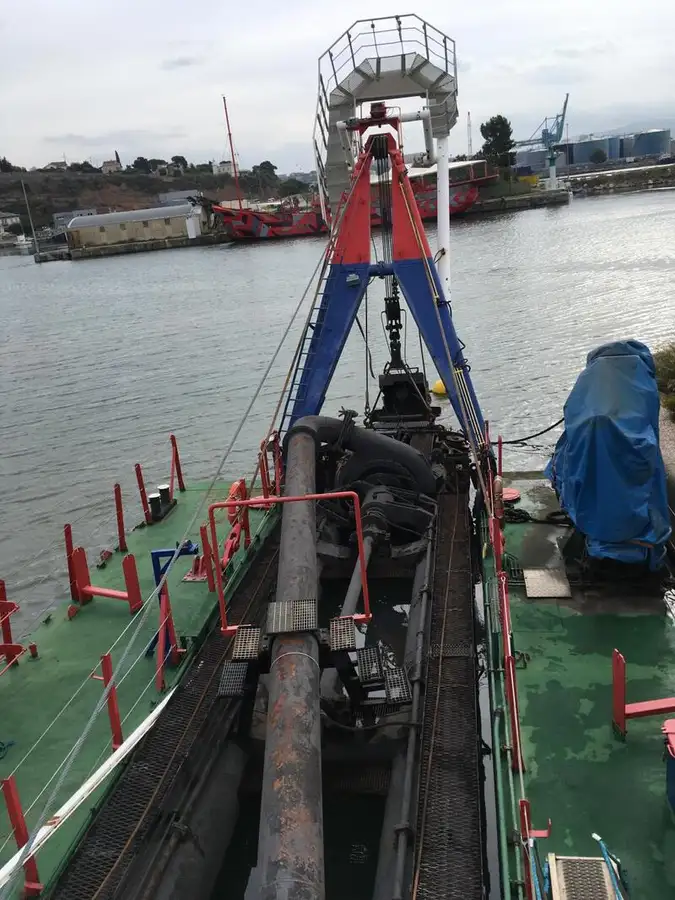Dredger for sale