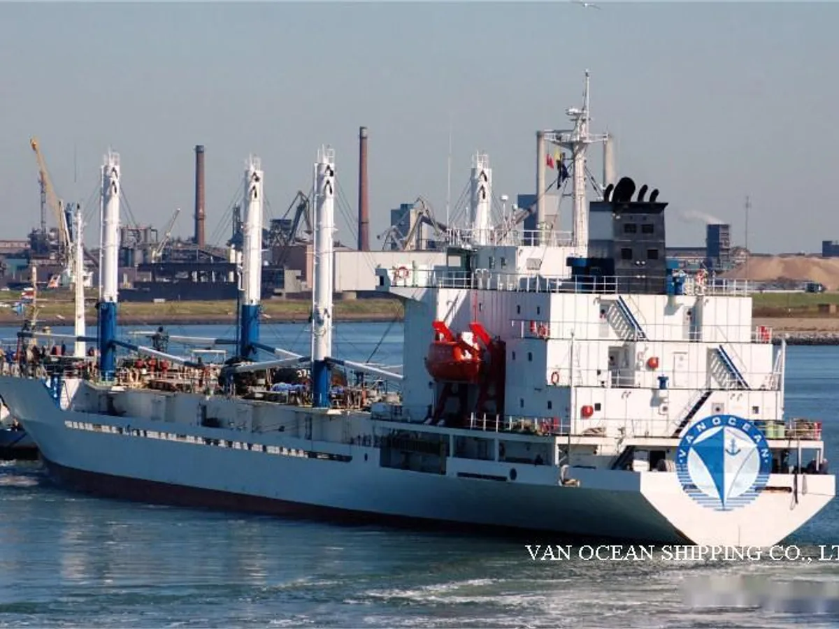 Reefer ship for sale