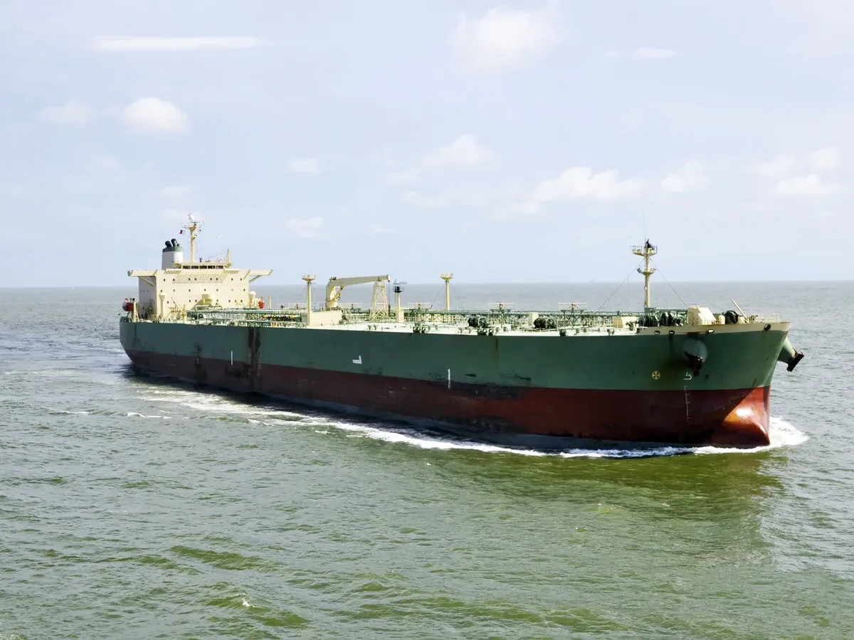 Oil/Chemical tanker for sale