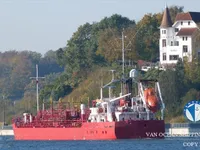 Oil/Chemical tanker for sale