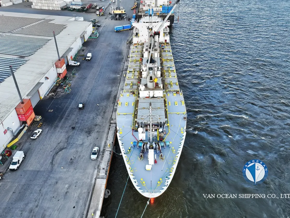 Reefer ship for sale