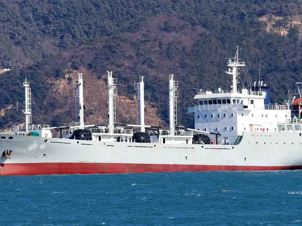 Reefer ship for sale