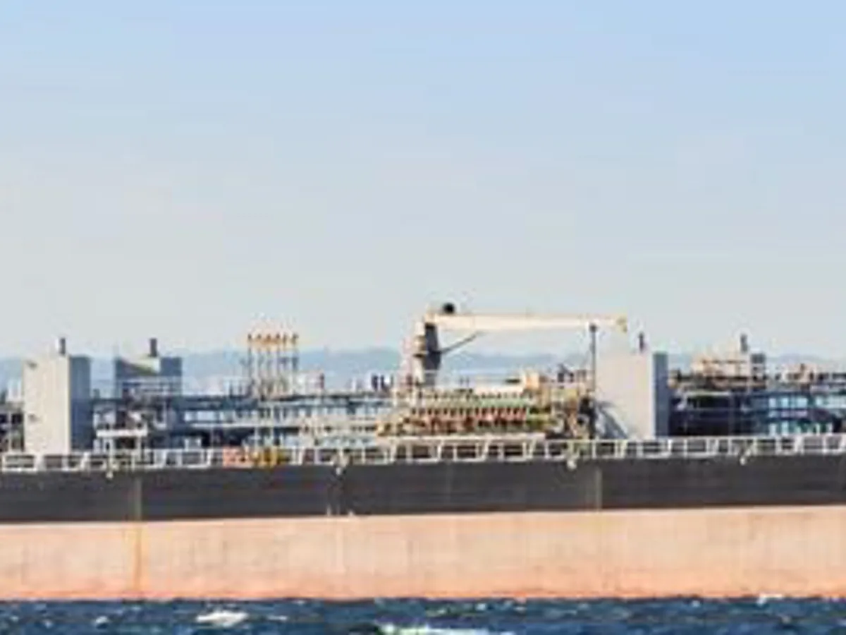 Oil/Chemical tanker for sale