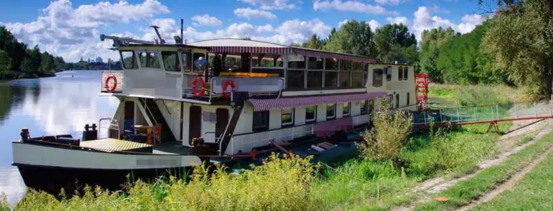 Container ship for sale