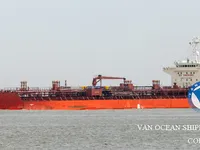 Oil/Chemical tanker for sale