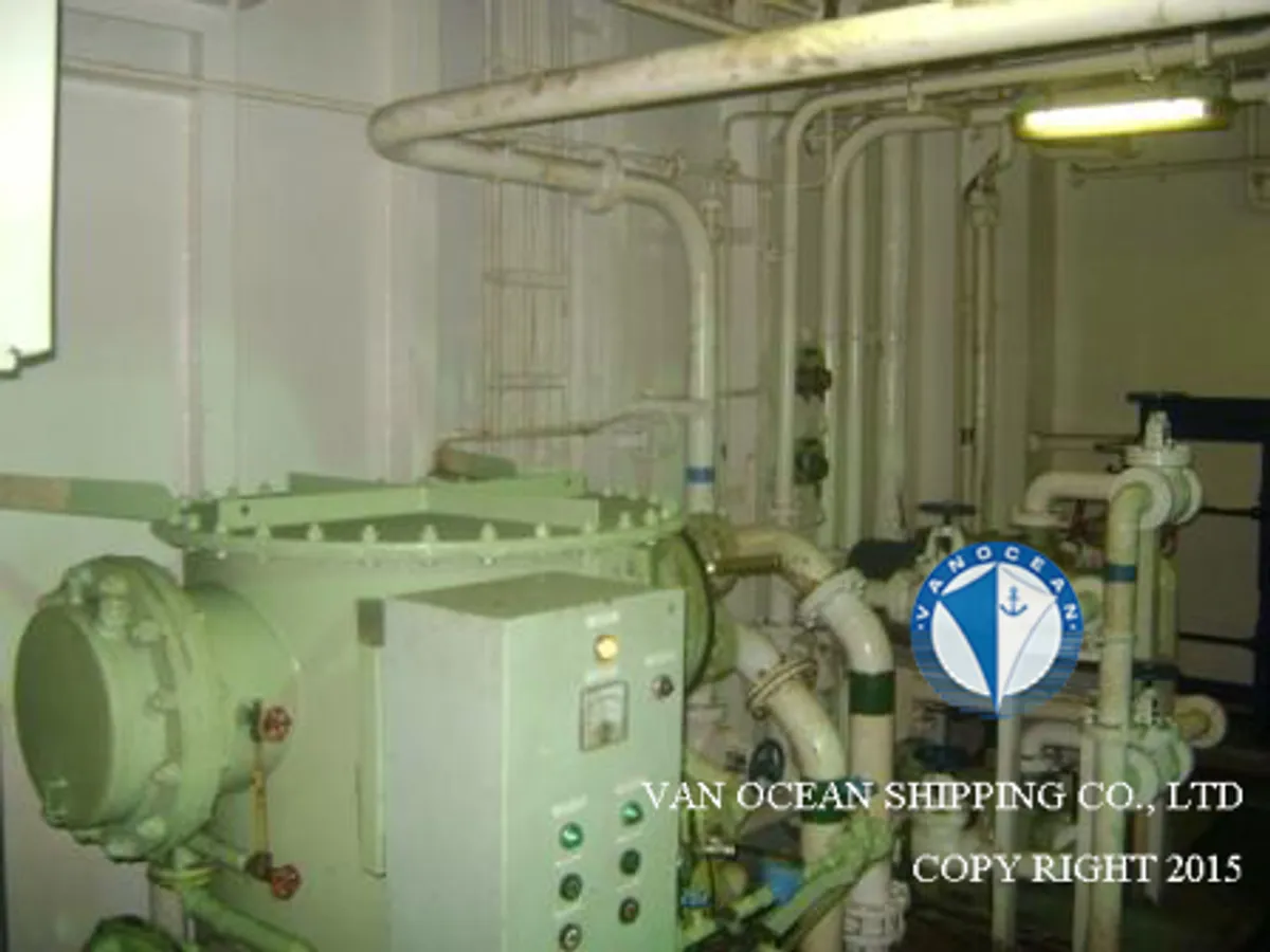 Oil/Chemical tanker for sale