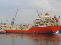 Oil/Chemical tanker for sale