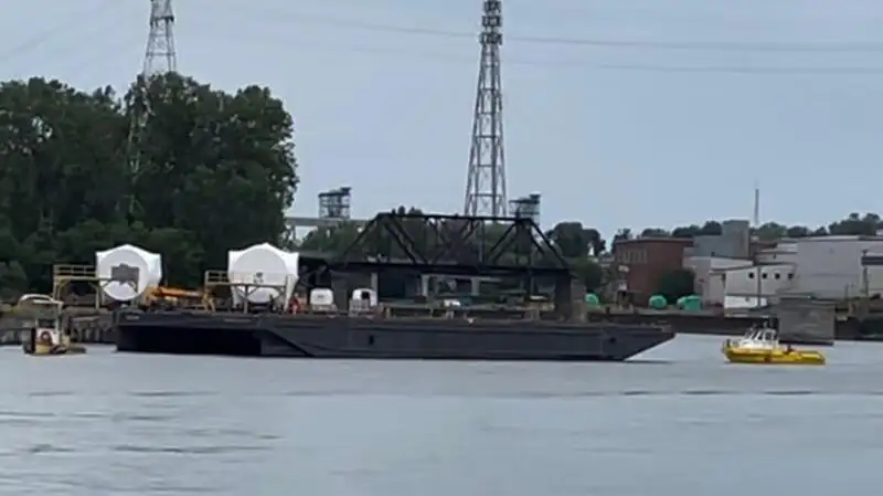 Barge for sale