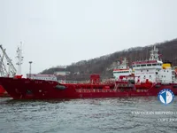 Oil/Chemical tanker for sale