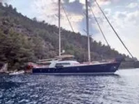 Yacht for sale