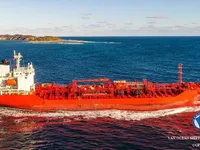 Oil/Chemical tanker for sale