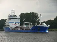 Oil/Chemical tanker for sale