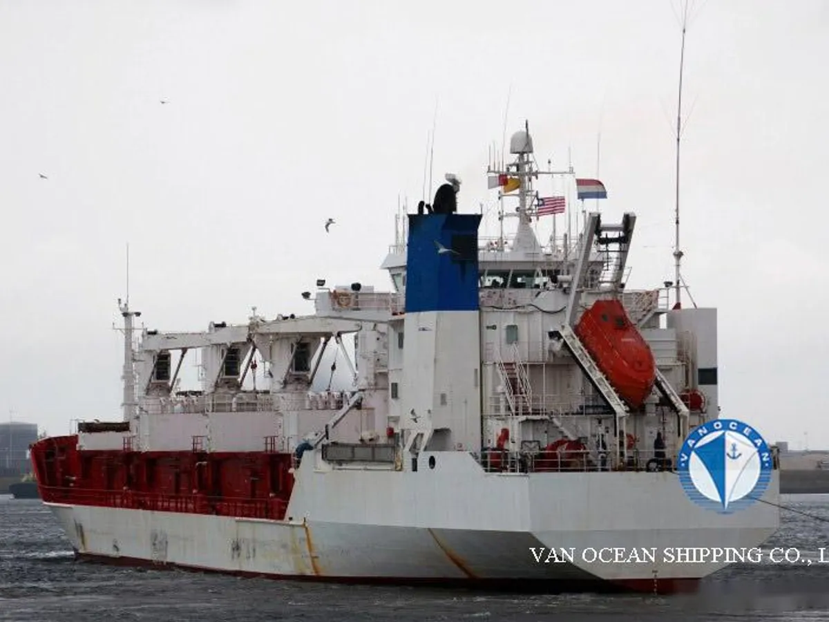 Reefer ship for sale