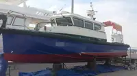 Crew boat for sale