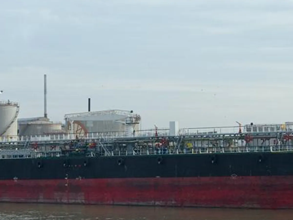 Oil/Chemical tanker for sale
