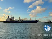 Reefer ship for sale