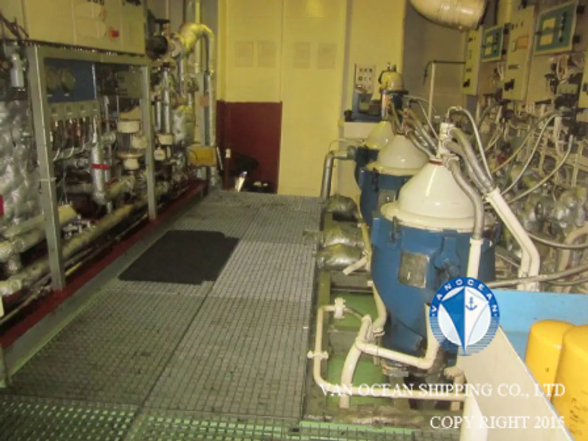 Oil/Chemical tanker for sale