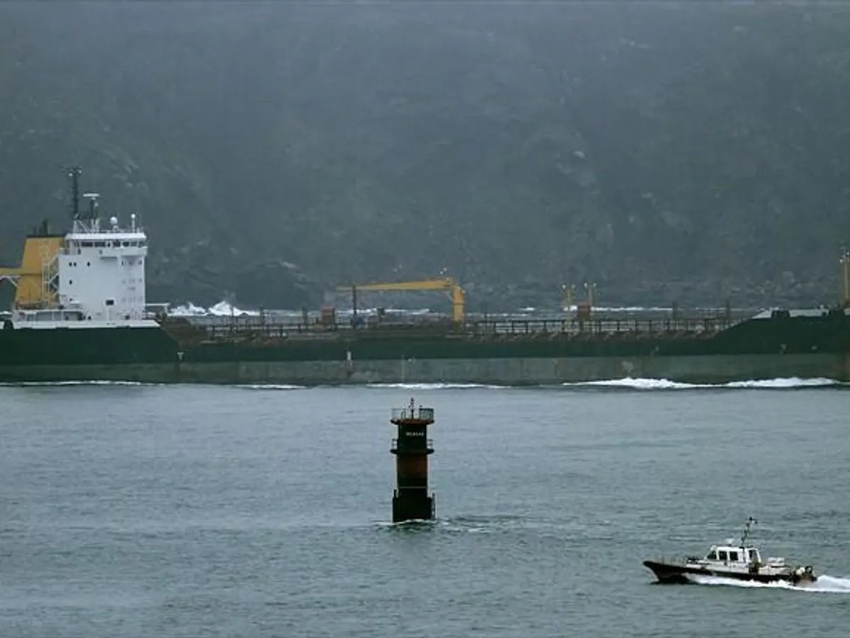 Oil/Chemical tanker for sale