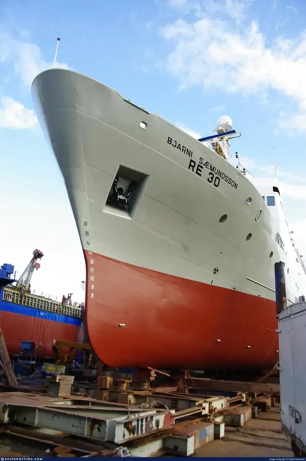 Research vessel for sale