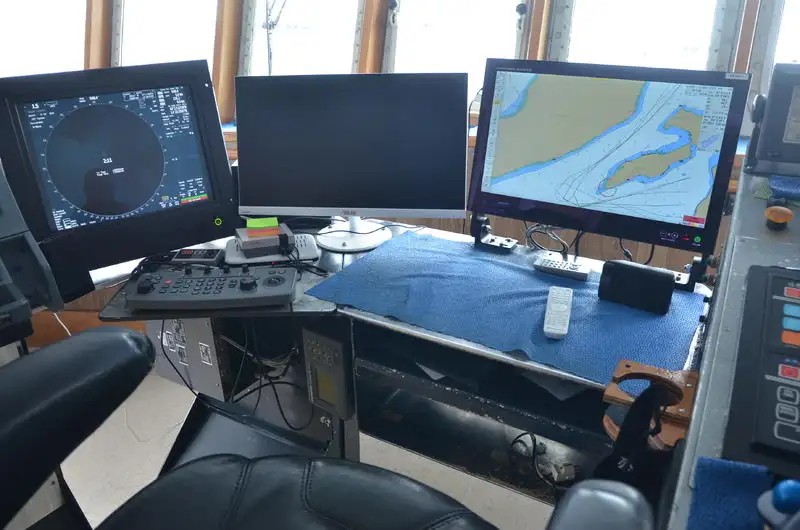 Container ship for sale