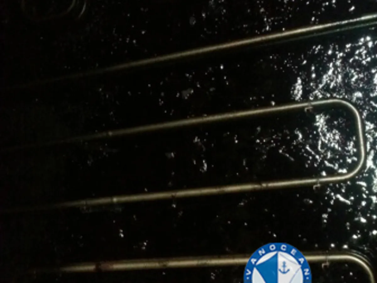 Oil/Chemical tanker for sale