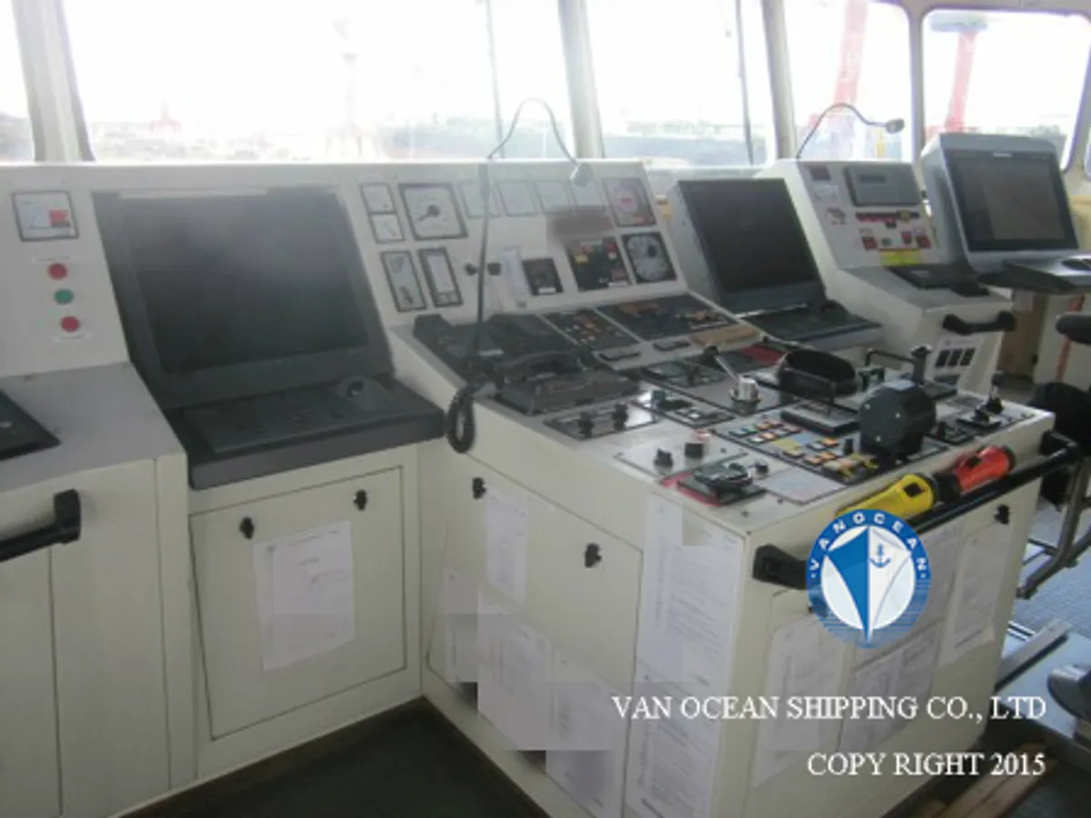 Oil/Chemical tanker for sale
