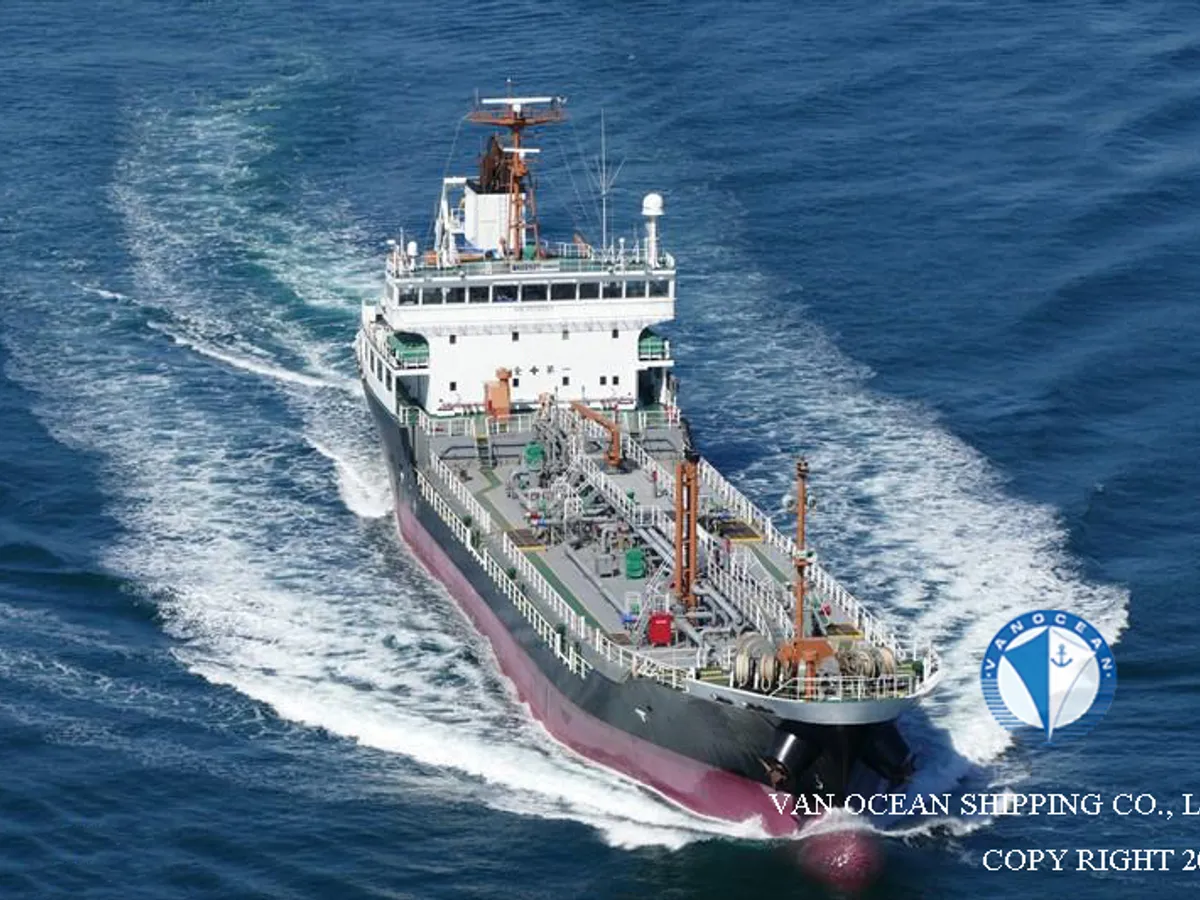 Oil/Chemical tanker for sale