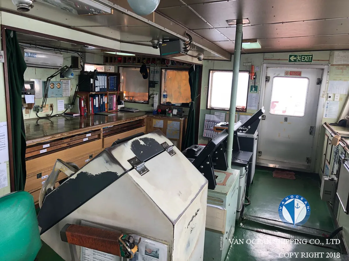 Oil/Chemical tanker for sale